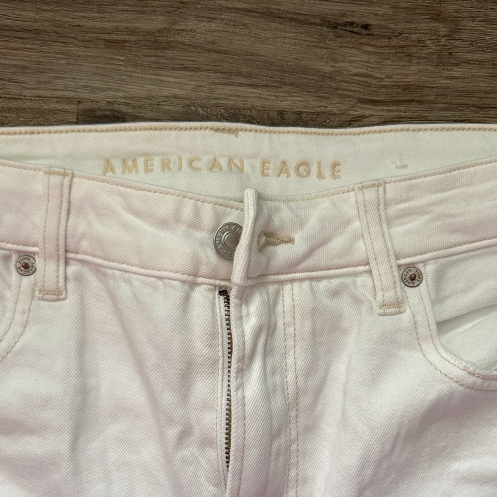 American Eagle Outfitters Cream Flare Women’s Jeans - Picture 2 of 5